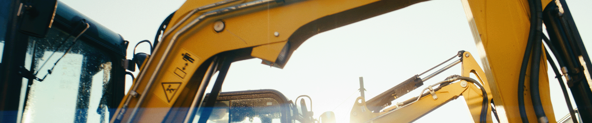 HKL Raupenbagger Kaufen Header