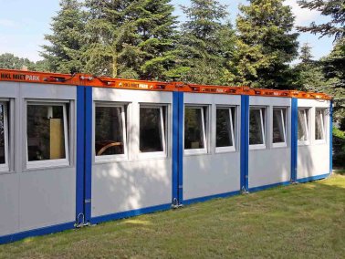 Standardcontainer 6 m Tagesunterkunft