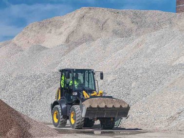 Komatsu WA80M-8 Radlader