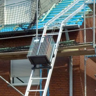 Böcker Toplift Schrägbauaufzug