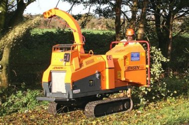 Jensen A 540 Buschhacker Raupenfahrwerk