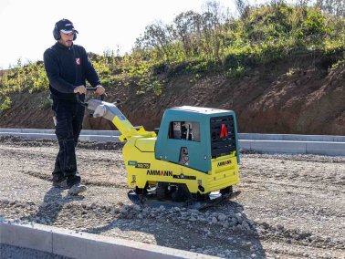 Ammann APH50/75 reversierbare Rüttelplatte, E-Start