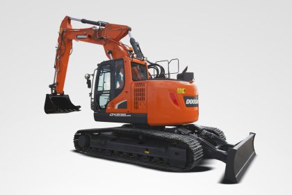 Doosan DX235 Raupenbagger