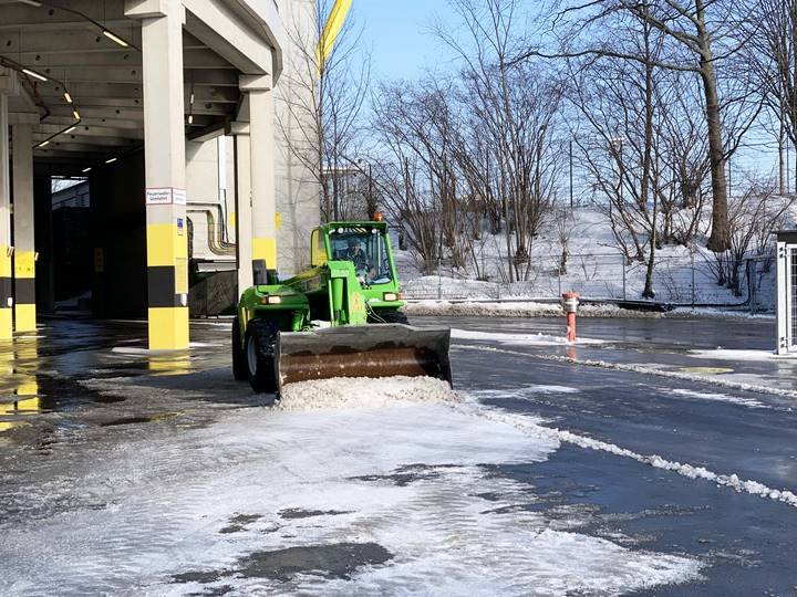 BVB Dortmund Schneeeinsatz Foto 3