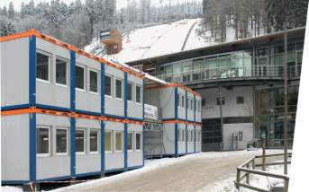 Raumsysteme aus dem HKL MIETPARK beim FIS Skisprung Weltcup in Willingen. Sie dienten als neues Springerlager mitten auf dem Gelände und ganz nah an den Zuschauern